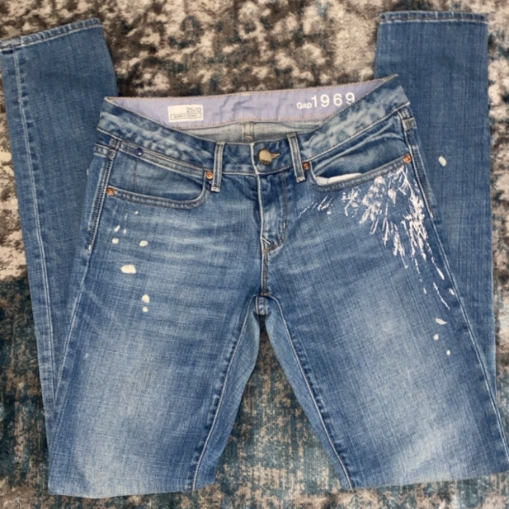 GAP Light Wash Skinny Jeans